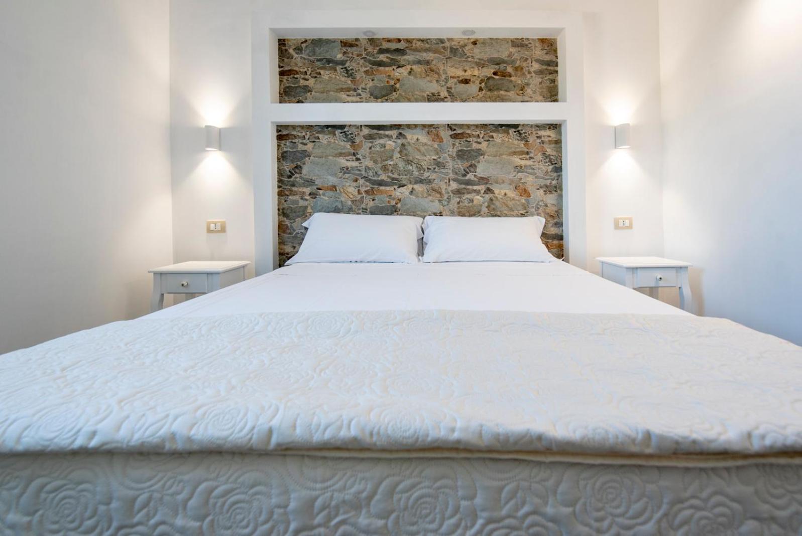 Villa Del Papiro Charme Apartments 아볼라 외부 사진