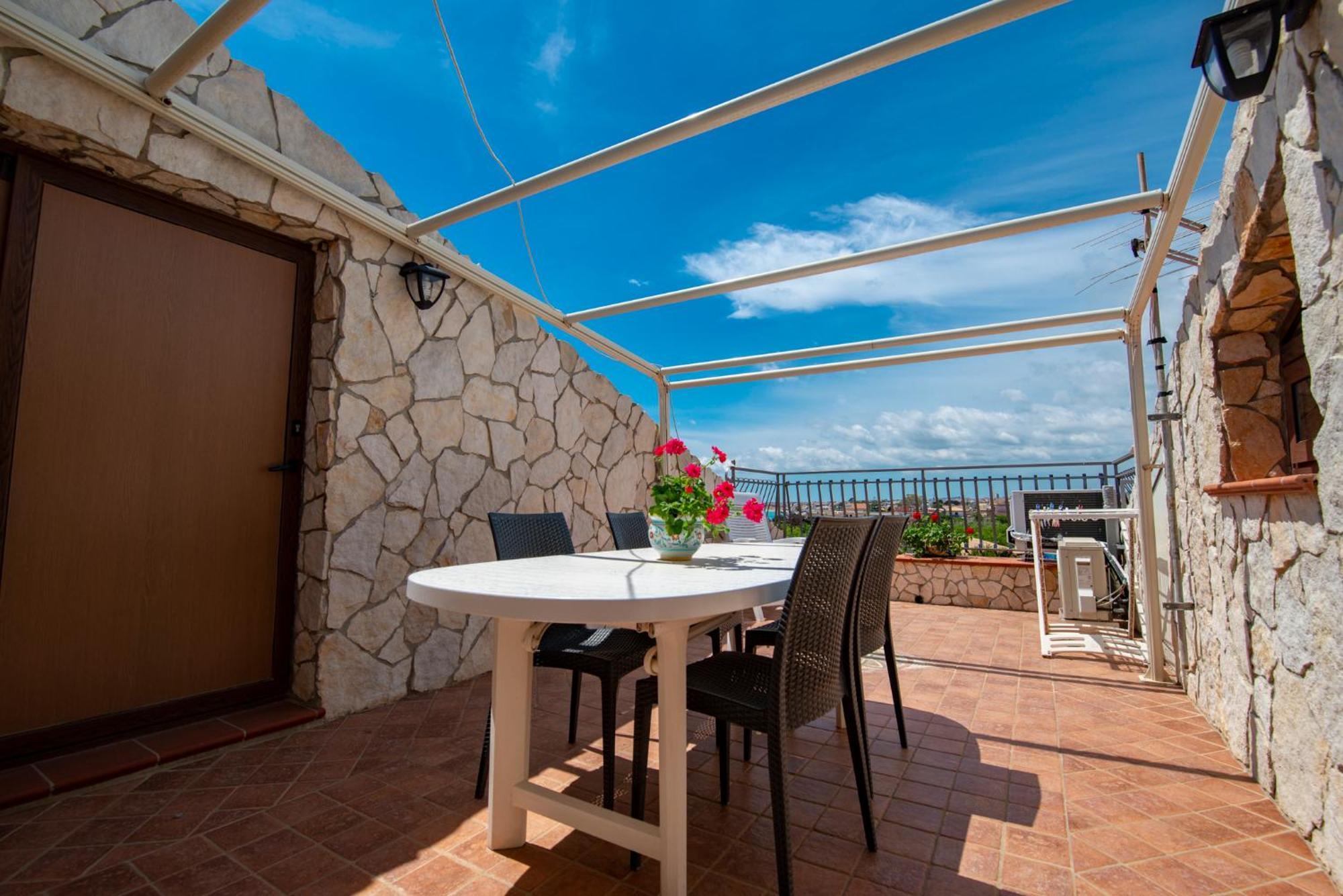 Villa Del Papiro Charme Apartments 아볼라 외부 사진