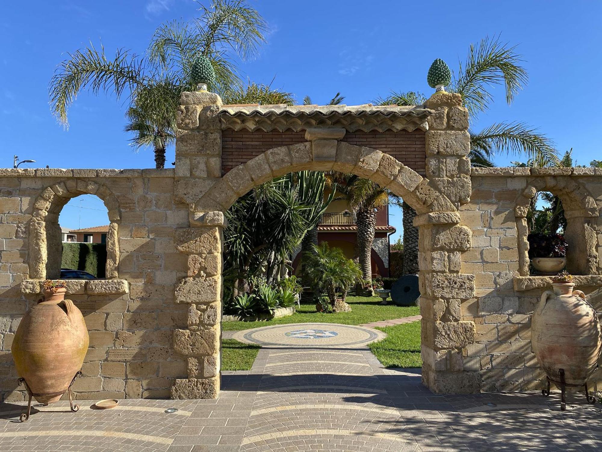 Villa Del Papiro Charme Apartments 아볼라 외부 사진